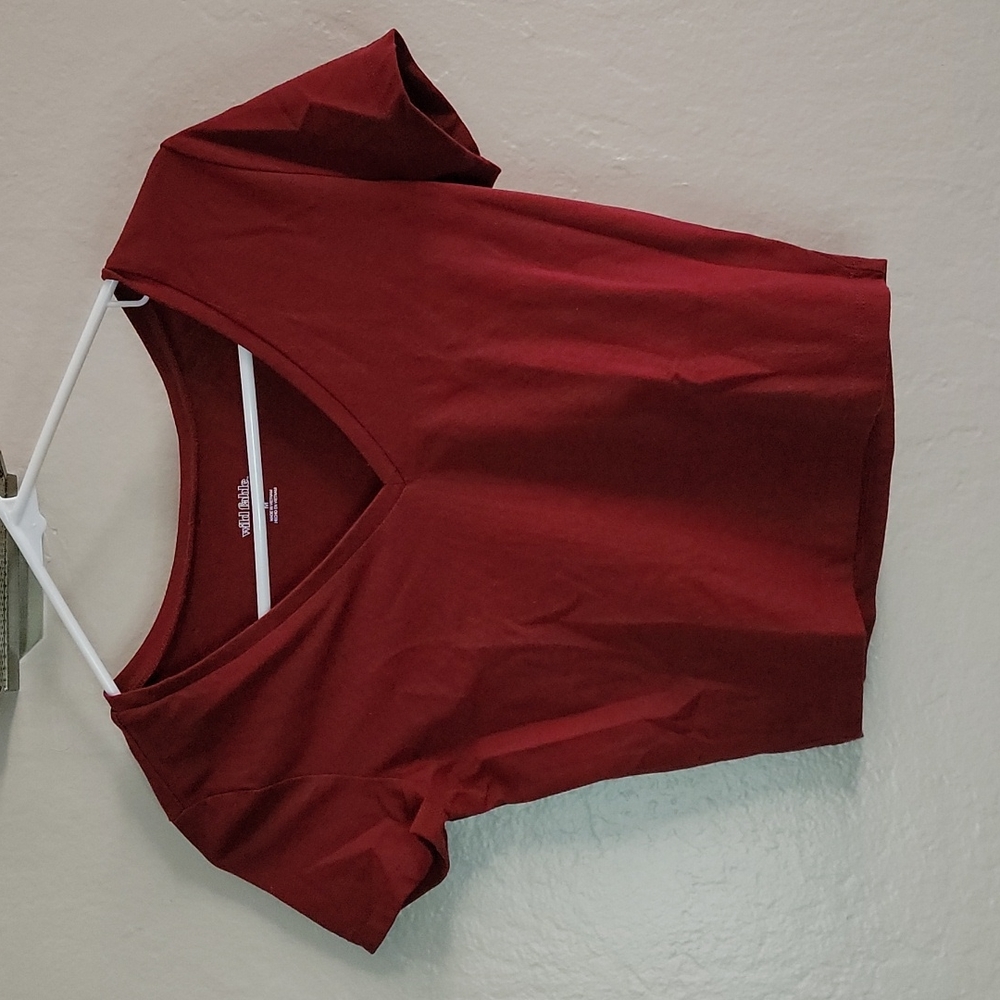 ❤️ V-Neck Crop Top - Picture 2 of 3